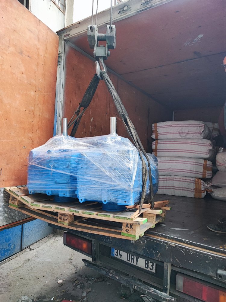  2 adet Fordson aktarma müşterimize hayırlı olsun...