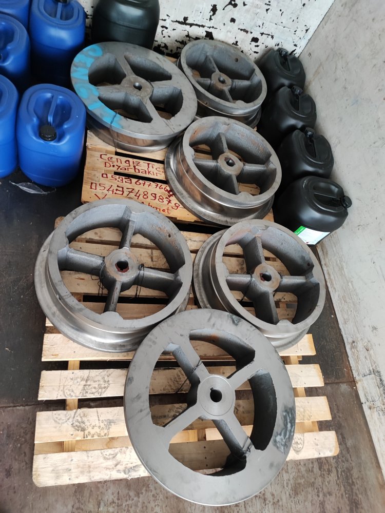 Cengiz Kablo 6 adet 600'lük sert pik döküm tel çekme kafası hayırlı olsun...Güle Güle kullansınlar...