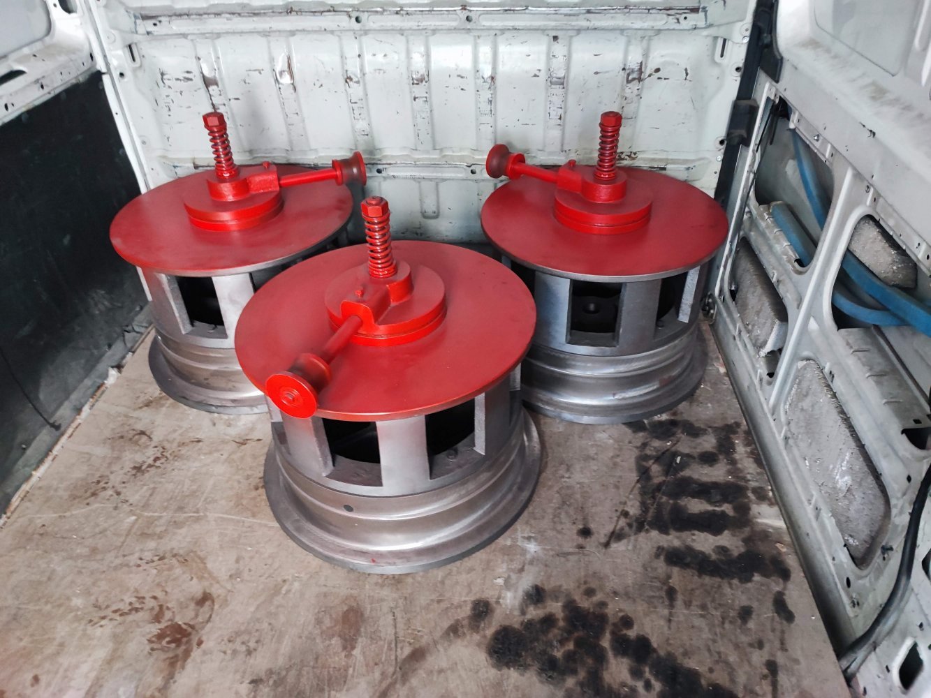 Eskişehir Güler Tel Refrakter sanayi'ne 3 adet 600'lük sert pik döküm tel çekme kafası hayırlı olsun...